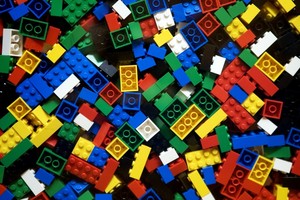 Lego-1024x682